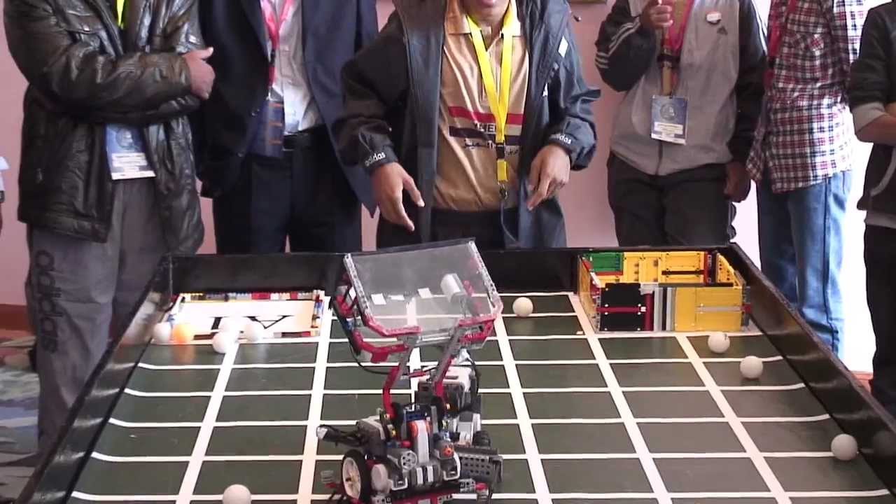 فريق أردني يفوز بجائزة الروبوت العالمية