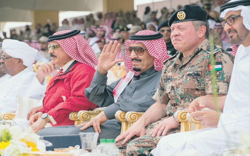 الملك يحضر ختام تمرين «درع الخليج