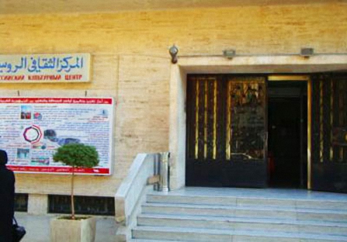 لقاء ارشادي للطلبة الحاصلين على منح