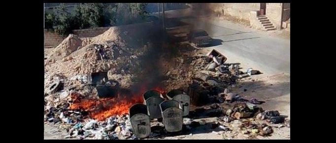 بلدية الرصيفة تحرق النفايات بحاويات مؤقتة