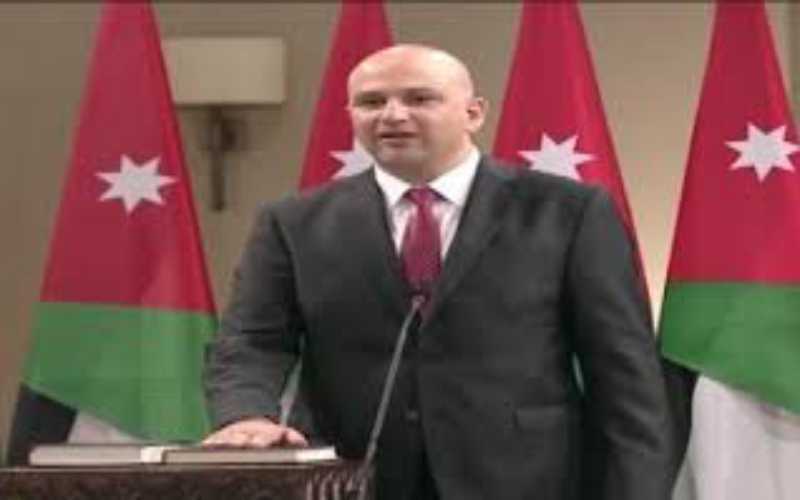 وزير الاتصالات يزور شركات الاتصالات الخلوية