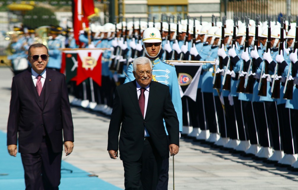 اردوغان: إرساء السلام يصب في صالح