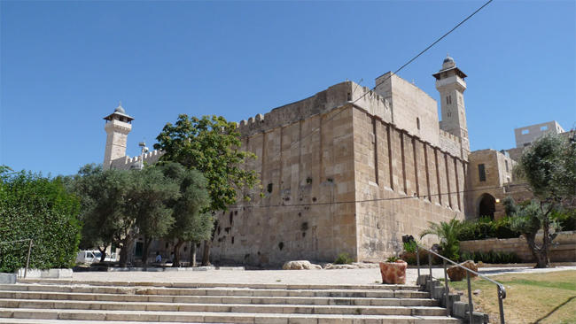 صدامات في الخليل بذكرى مجزرة الحرم