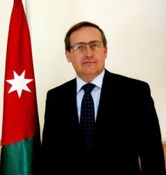 من هي الجهة التي هددت وزير