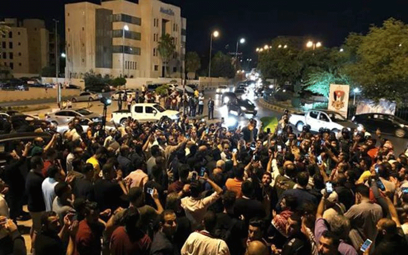 الامن يعتقل عددا من مثيري الشغب