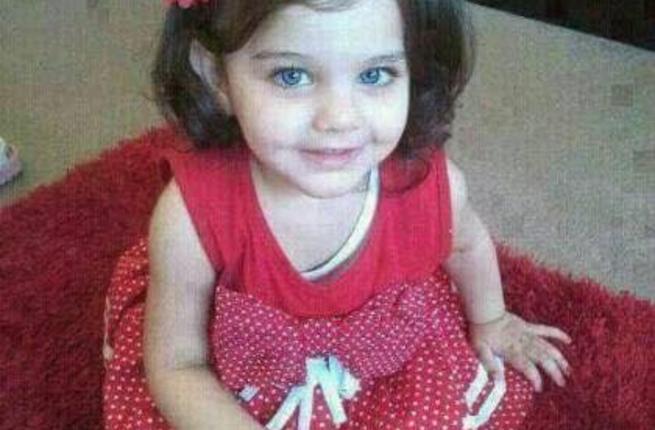 مستوطن يدهس طفلة فلسطينية في الخليل