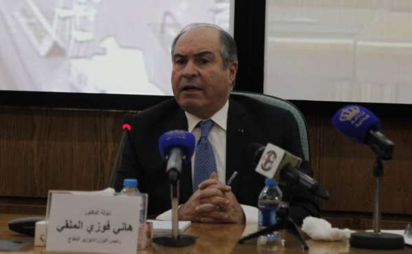 الملقي: نرفض التدخل الخارجي في شؤوننا