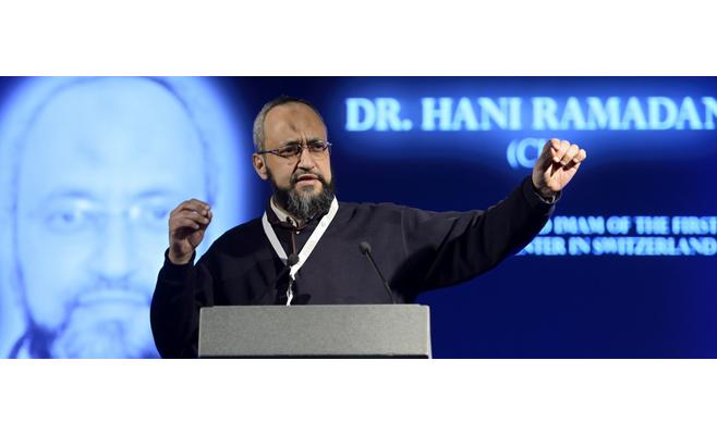 فرنسا تطرد المفكر الإسلامي هاني رمضان