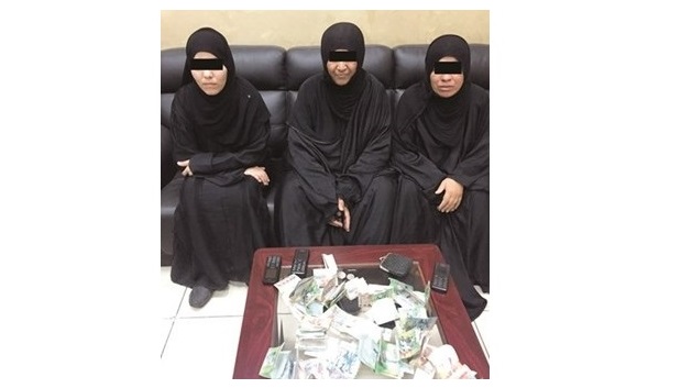 الكويت: القبض على 3 أردنيات بتهمة