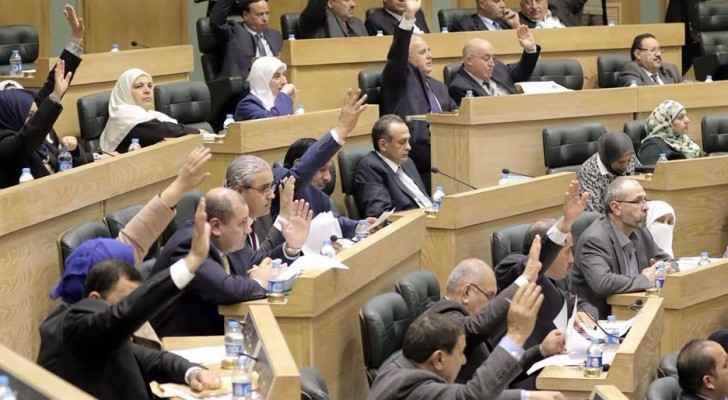 اتفاق نيابي- حكومي ينهي ملف أراضي