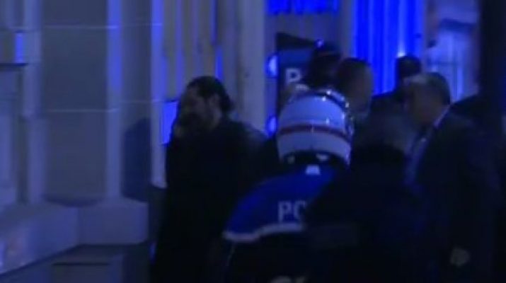 الحريري في باريس وأولاده في الرياض..