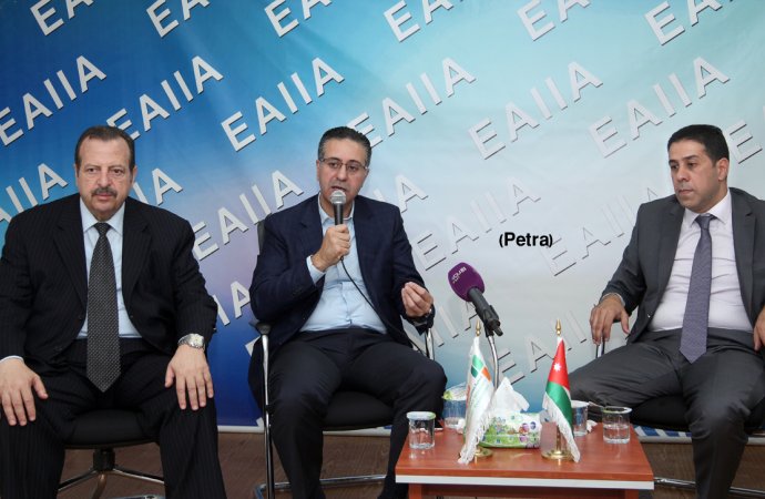 القضاة: 70% من الأردنيين سيشملهم الدعم