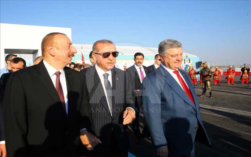 أردوغان وعلييف يفتتحان خط أنابيب quotتانابquot