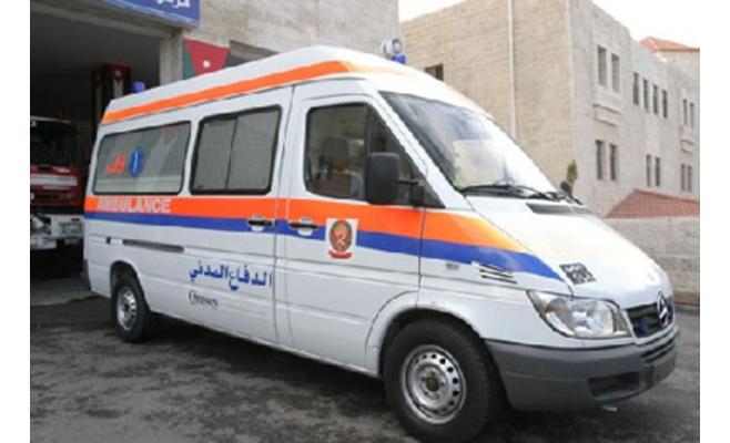 وفاة شاب بتصادم باص صغير مع