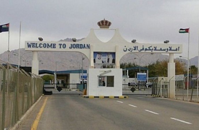 إغلاق المعبر الجنوبي امام المسافرين السبت