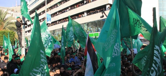 حماس: عوامل الانتفاضة قائمة ونحذر الاحتلال