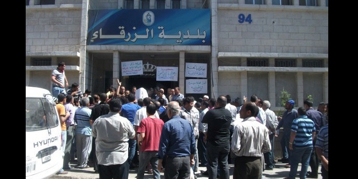 ضبط وإتلاف طن مواد غذائية فاسدة
