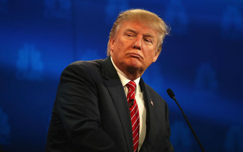ترامب يسمح بدخول أحد عشر لاجئا