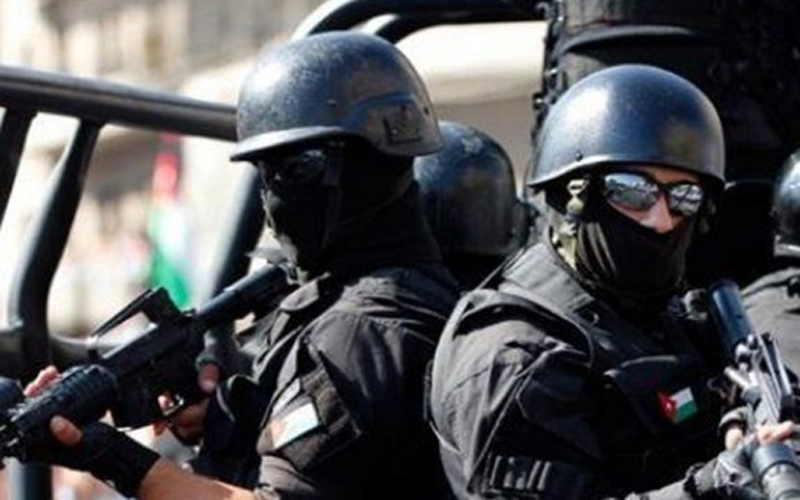 ضبط 4 مطلوبين أمنيا في البادية