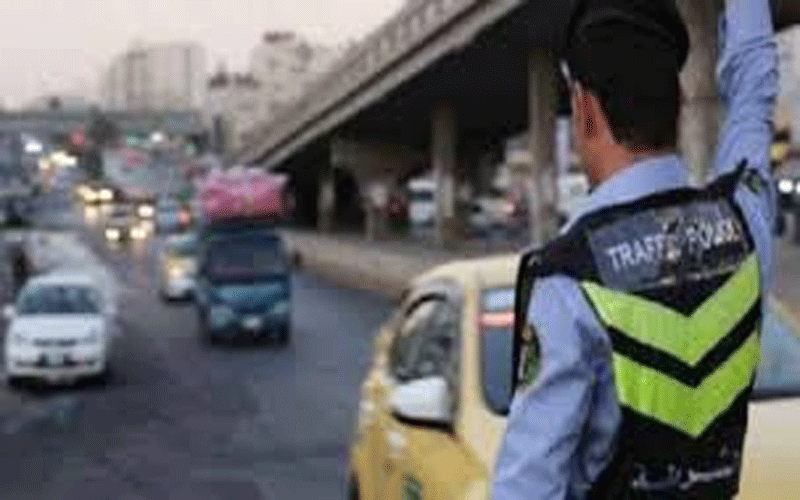 مظهر جديد لرقباء السير من المشاة