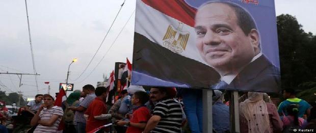 السيسي استعان بـ( عناصر الزفة) والألمان: