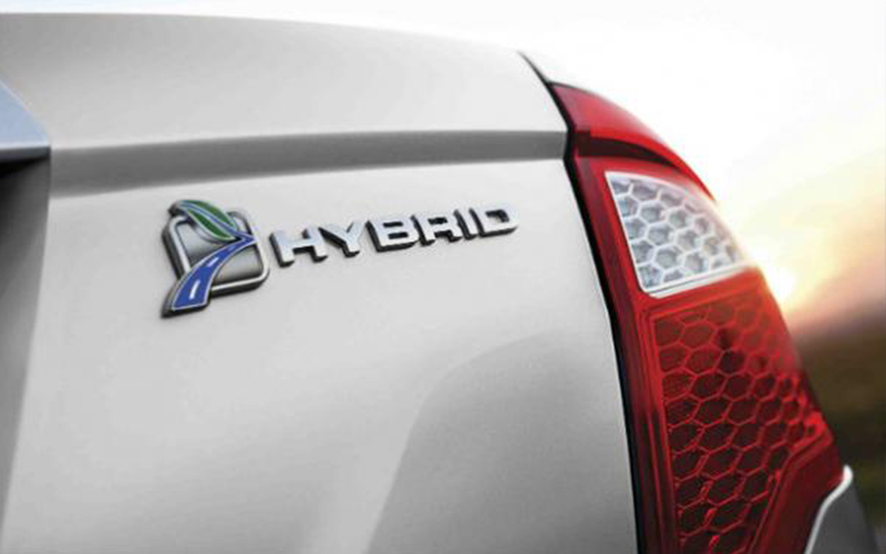 2.1 ألف مركبة «هايبرد» دخلت السوق