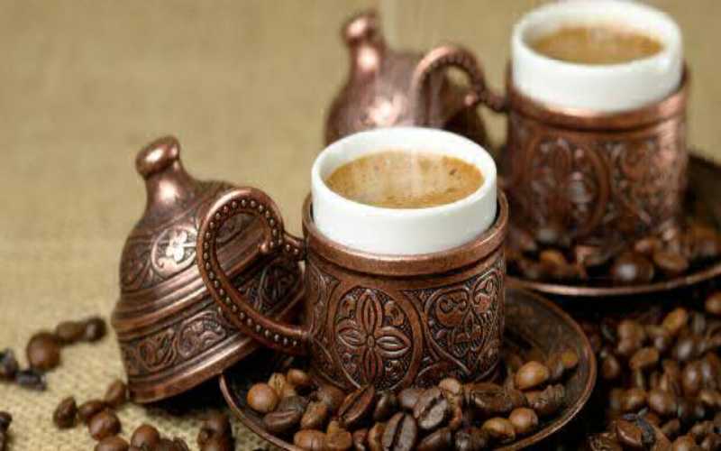 تناول فنجانين من القهوة يؤثر على