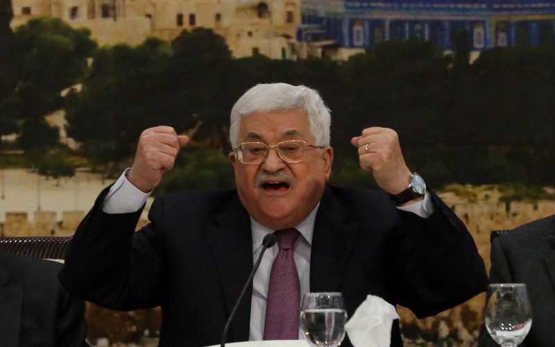 عباس يتعهد بمواصلة التصدي للاستيطان الإسرائيلي