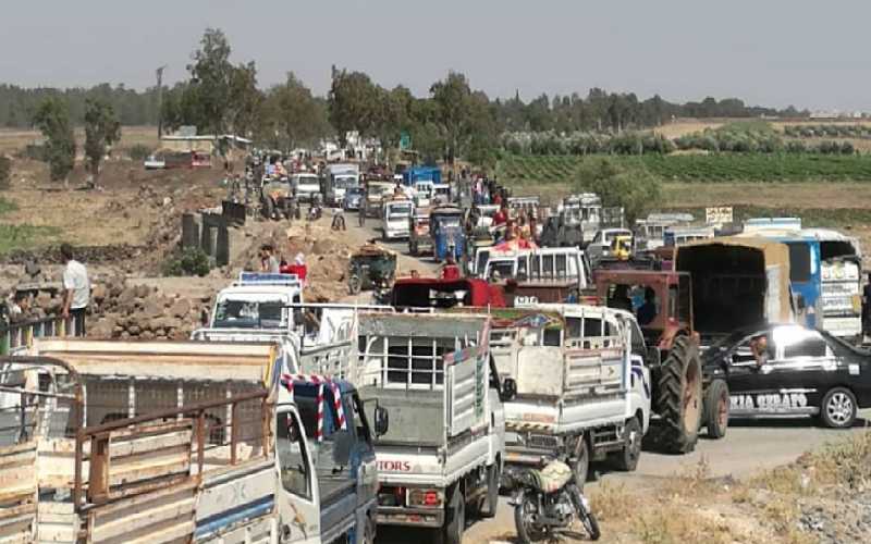 فرنسا: بحث عودة اللاجئين السوريين في