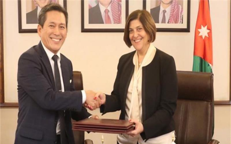الاردن وكوريا يوقعان برنامجا للتبادل العلمي