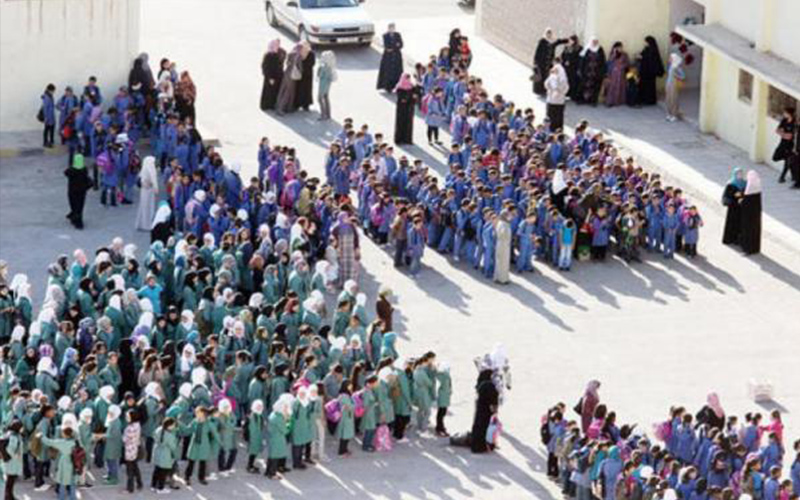 مليونا طالب الى المدارس .. اليوم