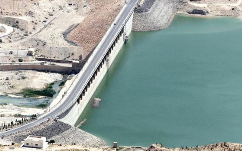 مياه القصر تستدعي فريقا من مختبرات