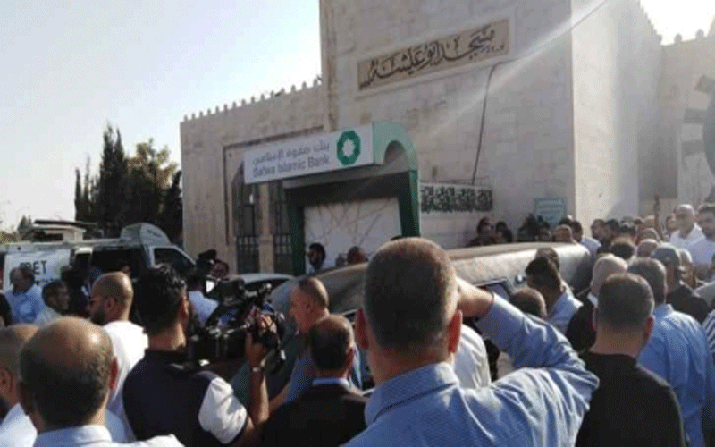 الآلاف يشيعون الاعلامي سعد السيلاوي ..