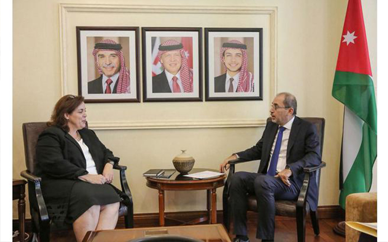 الصفدي: نشجع العودة الطوعية للاجئين السوريين