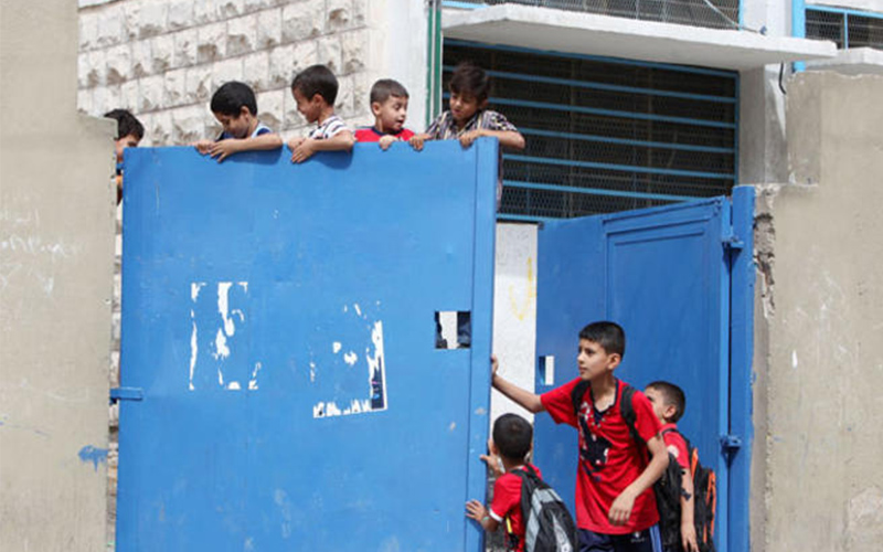 الأونروا : قرار فتح مدارسنا في