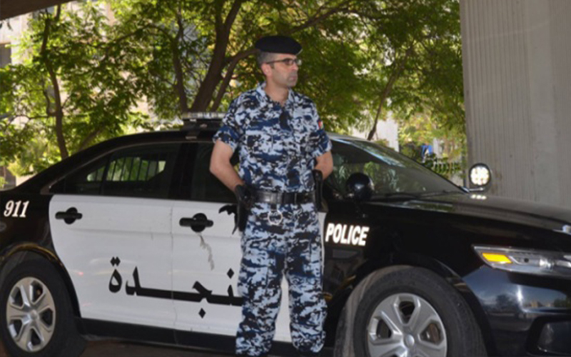 دهس احد افراد دورية امن في