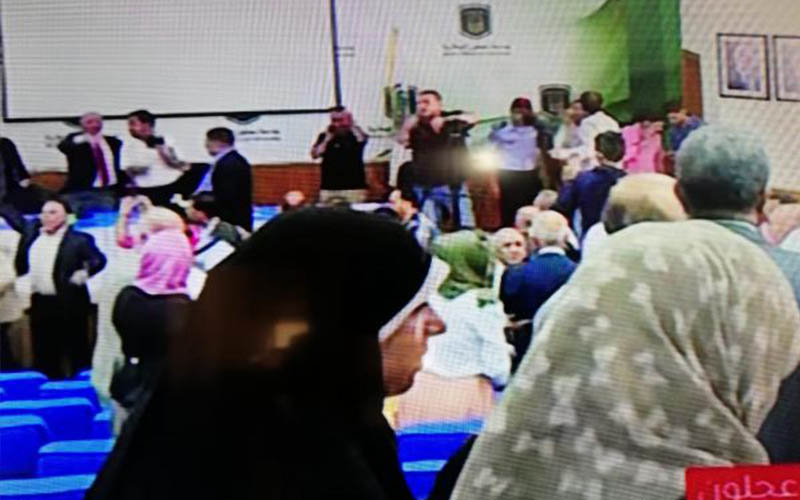 انسحاب الفريق الحكومي في عجلون قبل
