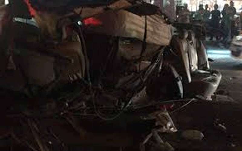 وفاة شخص اثر حادث تصادم مركبتين