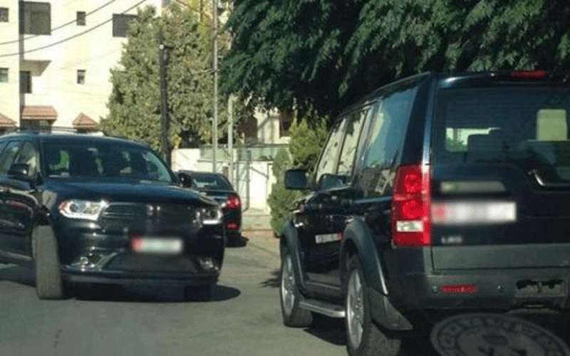 رئيس الوزراء يعمم بتسليم المركبات الحكومية