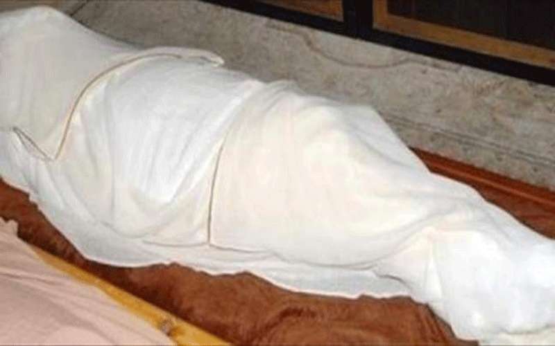 العثور على جثة فتاة داخل منزلها