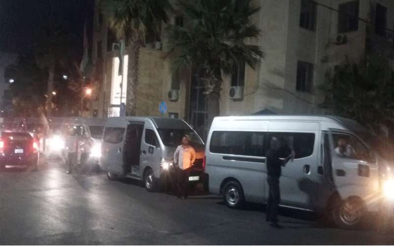 ضبط ١٦٥ عاملا وافدا مخالفا (صور)