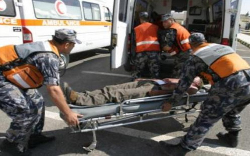 إصابة خمسة أشخاص اثر حادث تدهور