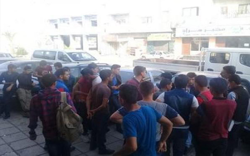 توجيهي معان يعتصمون ضد الفصل الواحد