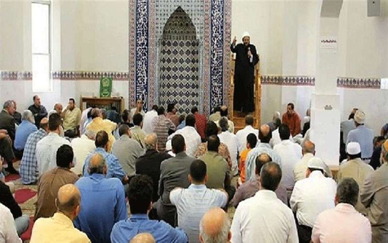 ’الاوقاف‘ تقرر رفع إكرامية الائمة الخطباء