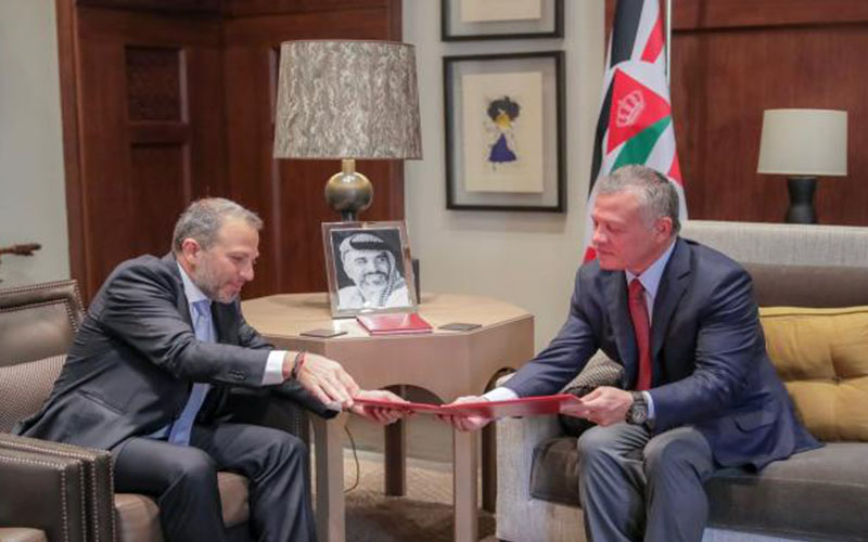 الملك يستقبل جبران باسيل
