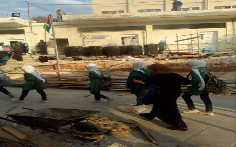 استياء من أعمال بناء في مدرسة