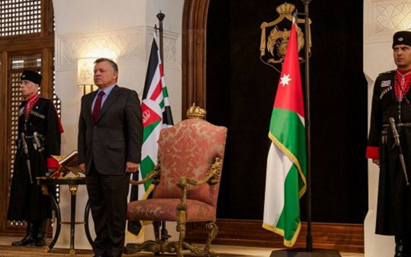 ارادة ملكية بالموافقة على إجراء تعديل