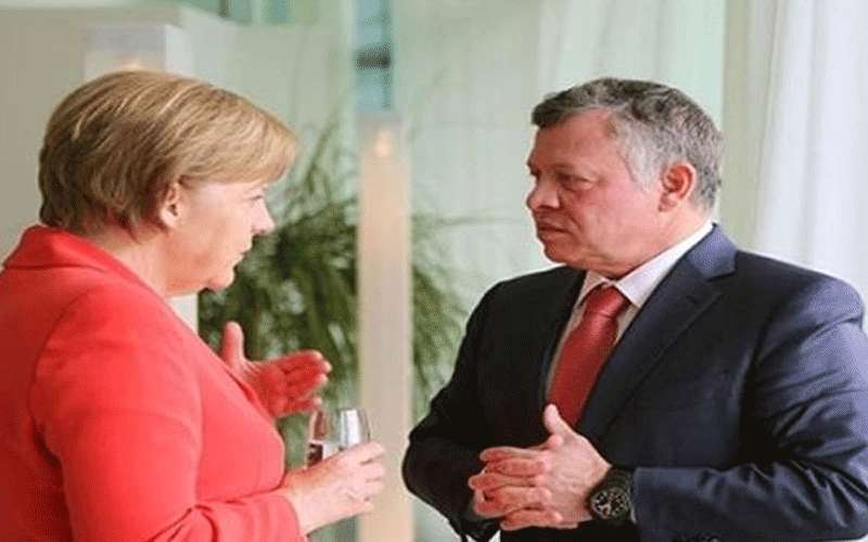 ميركل تتصل بالملك