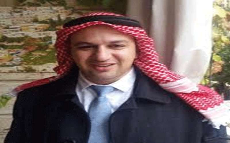 الرزاز يوافق على إعادة تشكيل المجلس