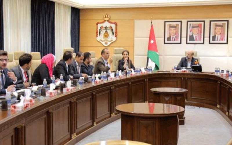 الرزاز: المادة 11 من الجرائم الالكترونية